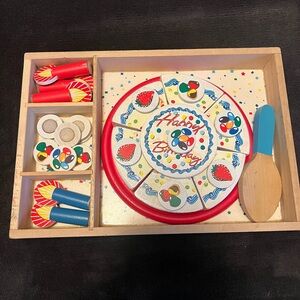 Melissa and Doug cake
